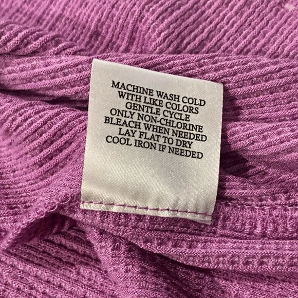 Como Vintage Blouse Pink White Textured Short Sleeve Spandex V Back Size M - Picture 9 of 11